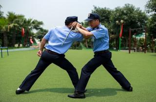KHI NÀO ĐƯỢC DÙNG CÔNG CỤ HỖ TRỢ?